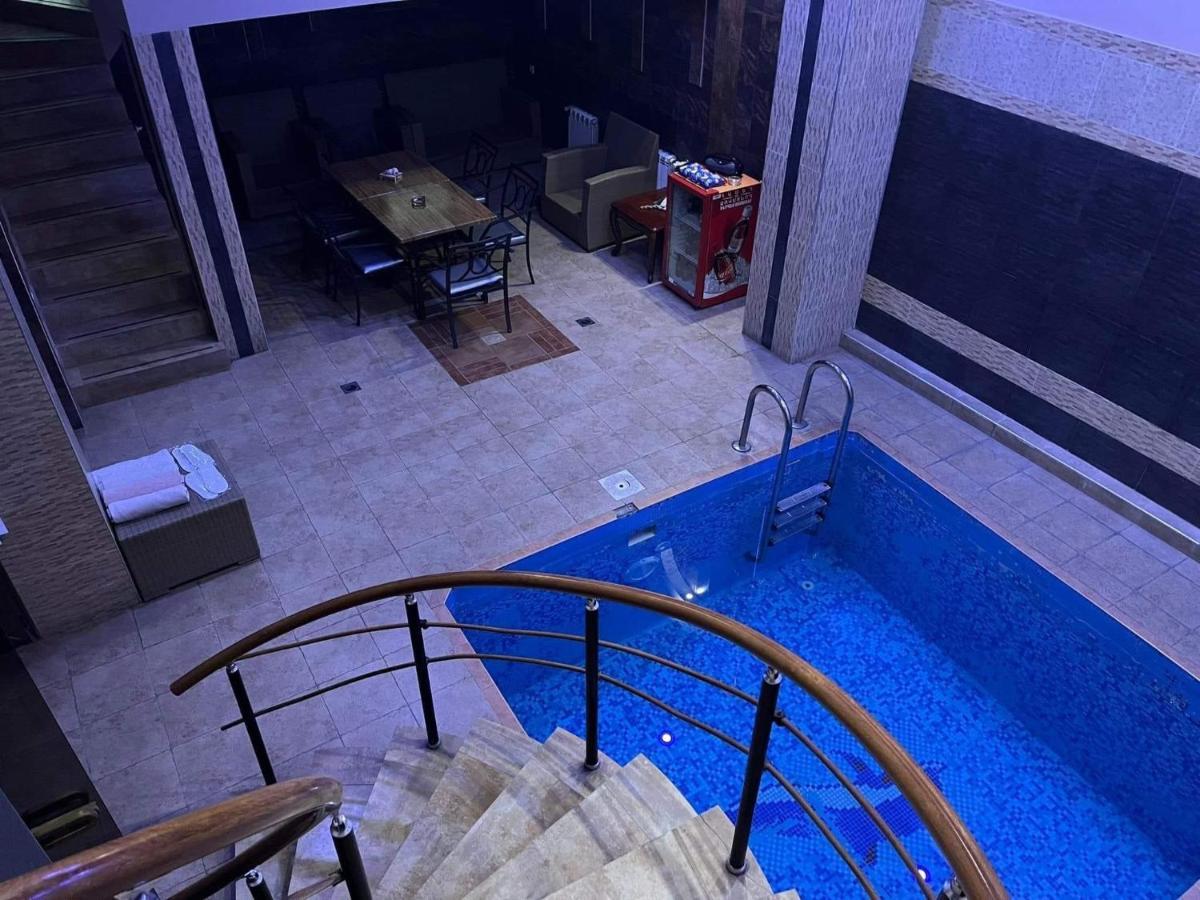 Joy Hotel Yerevan Exterior photo